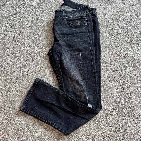 cabi Slim Boyfriend Jeans, #3749, 8, EUC, Shadow Wash - Picture 8 of 10